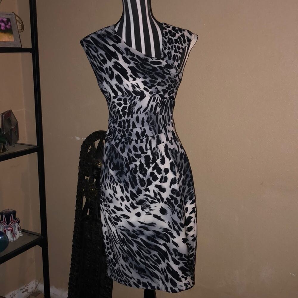 Cache MobWife Goth Edgy Animal Print Sheath Black Gray Leopard Ruched Dress